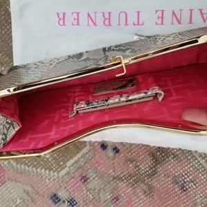 Elaine Turner 🐍 clutch